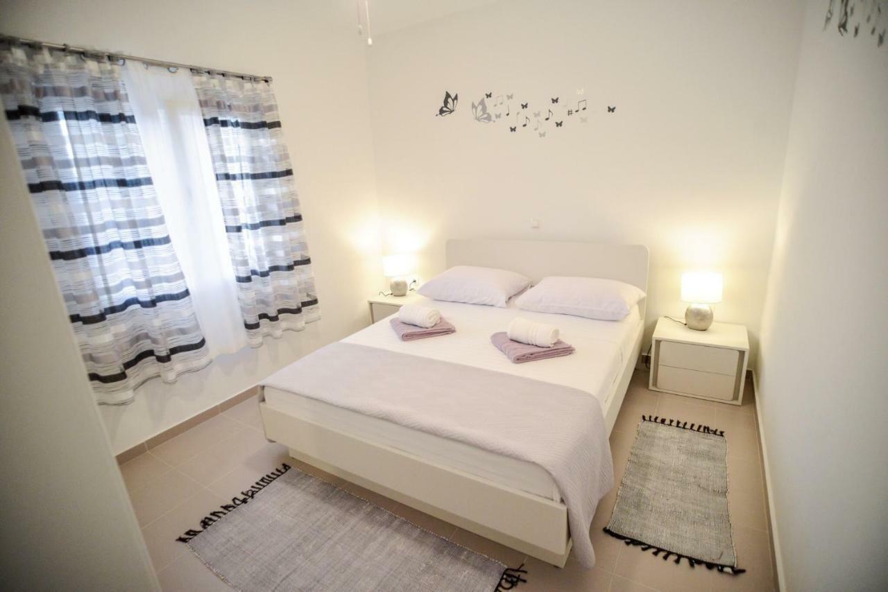 Luxury Apartments Boduja Sukosan Ngoại thất bức ảnh