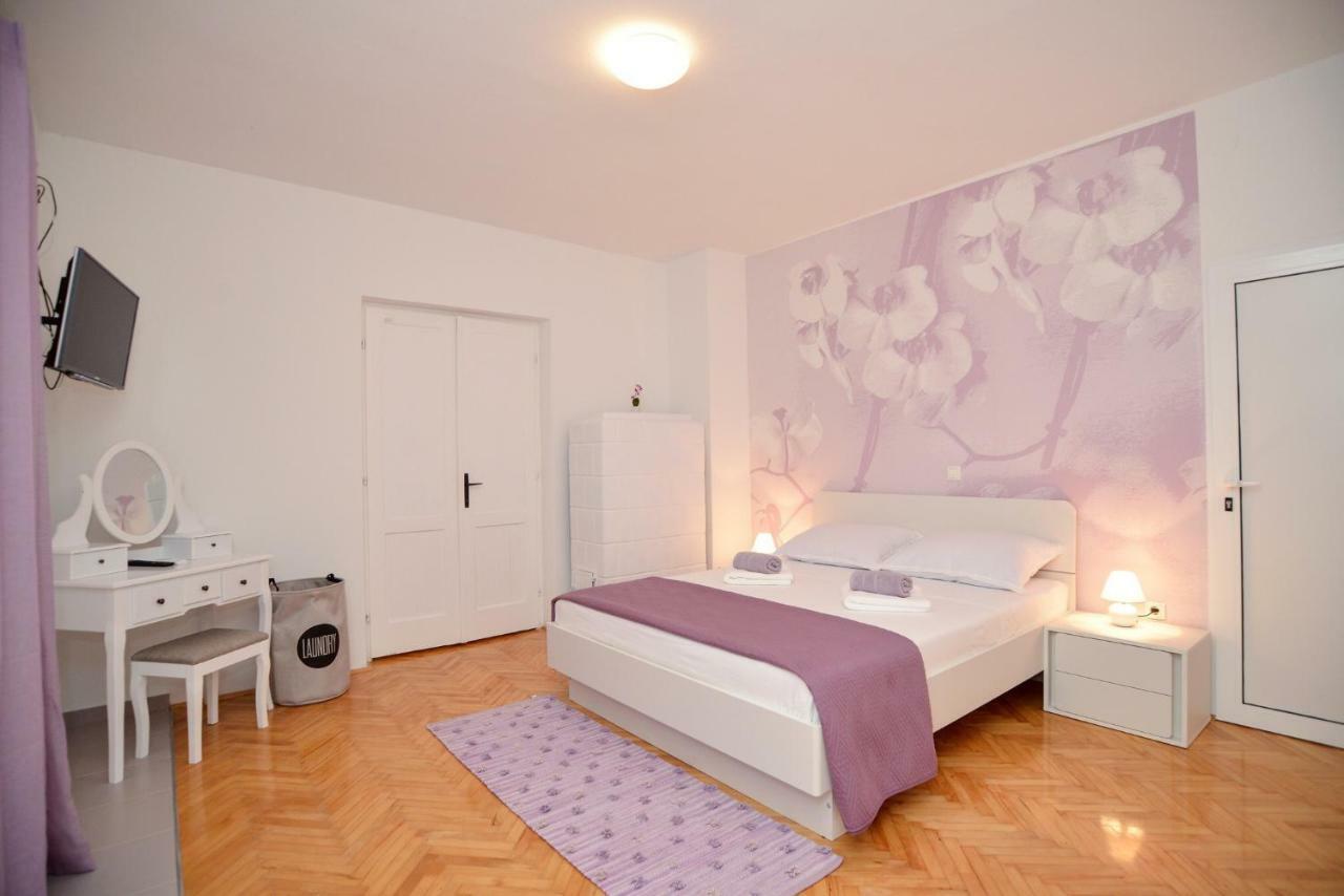 Luxury Apartments Boduja Sukosan Ngoại thất bức ảnh